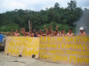 Protesting against dam-building programme assisted by Hydro-Tasmania