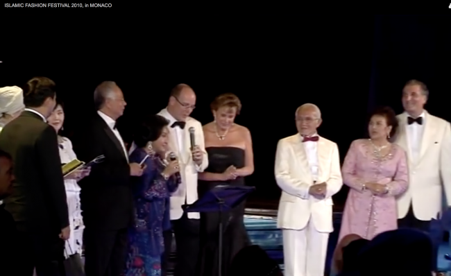 Altogether, Rosmah, Taib, Raziah & Robert Geneid at Monaco, after enjoying a stint on the PetroSaudi hired Tatoosh Summer 2010