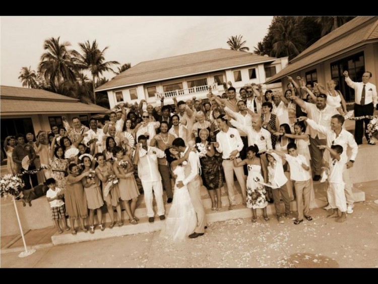 Friends from the island at the Justo's wedding