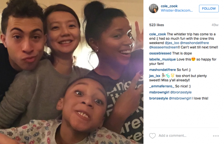Jasmine and Alicia's family on snowy holiday together