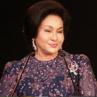 Rosmah - the mystery over who funds her big jewellery is starting to unravel as more and more public money has shown up in Najib's spending patterns. 