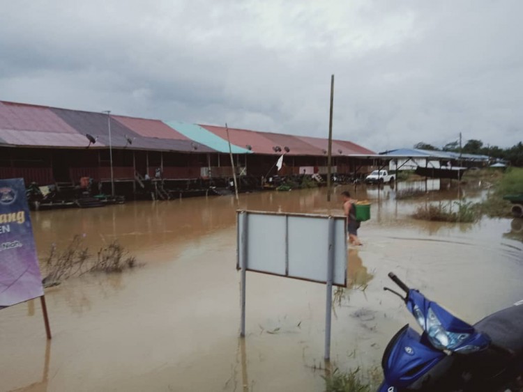 Ongoing flood disaster in Baram region of Sarawak - courtesy of Samling and Co